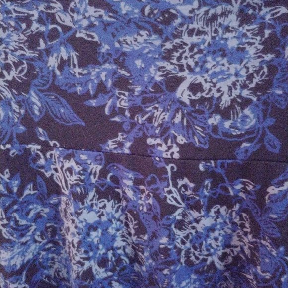 Lularoe Maxi blue floral - Picture 3 of 7